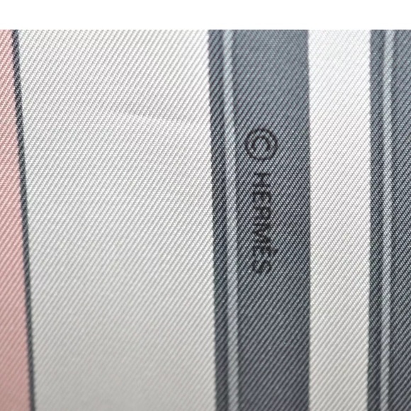 HERMES Carre 90 Scarf "BRIDES de GALA par" Silk Pink and White Authentic - Picture 10 of 12